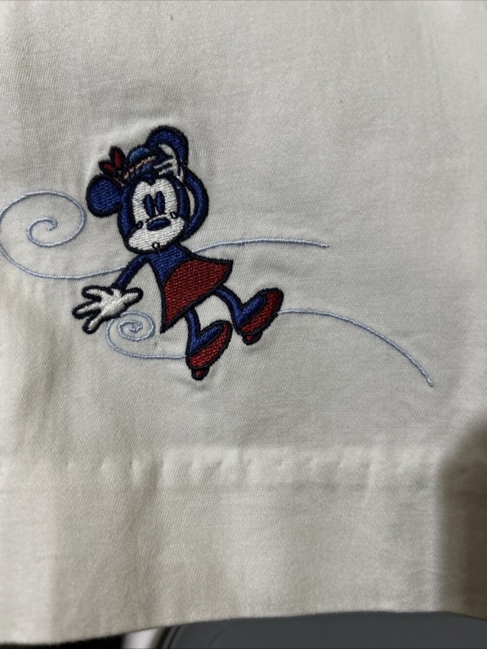 New Disney Store Mickey Minnie Shirt Dress Windy Day XXL Embroidered White - Picture 14 of 15